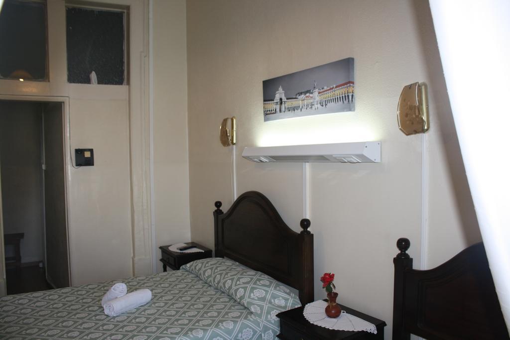 Hotel Pensao Residencial Estrela Do Mondego Lizbona Pokój zdjęcie