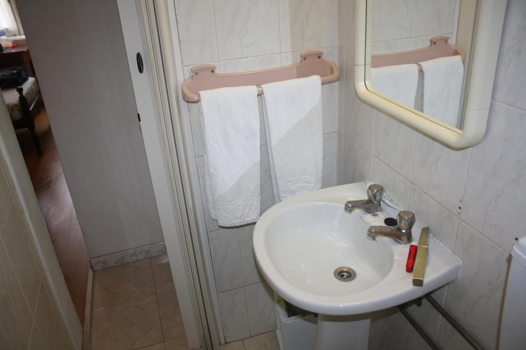 Hotel Pensao Residencial Estrela Do Mondego Lizbona Pokój zdjęcie